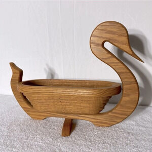 Vintage Handmade Collapsible Wood Duck  Basket Bowl